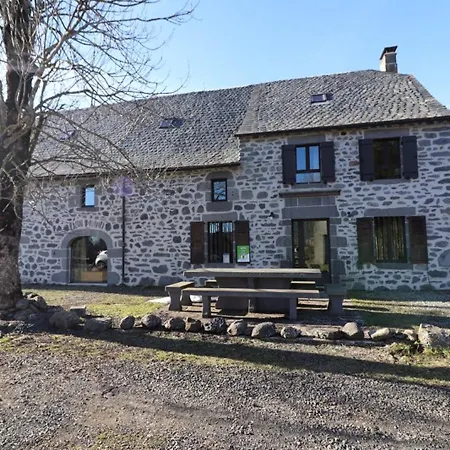 Дом отдыха Maison De Montagne Renovee, 12 Pers, Prat De Bouc Prox., 6 Ch, Internet, Terrain, Loisirs Varies - Fr-1-742-63