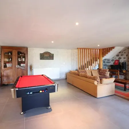 Maison De Montagne Renovee, 12 Pers, Prat De Bouc Prox., 6 Ch, Internet, Terrain, Loisirs Varies - Fr-1-742-63 Paulhac (Cantal)