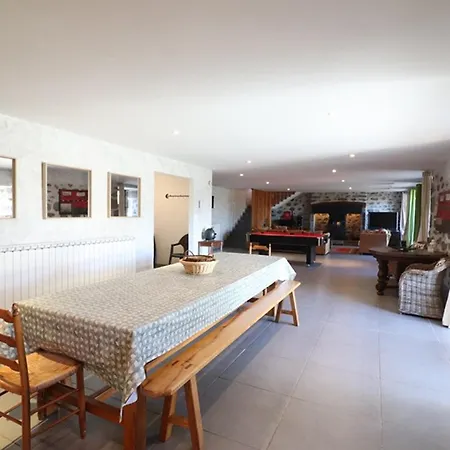 Maison De Montagne Renovee, 12 Pers, Prat De Bouc Prox., 6 Ch, Internet, Terrain, Loisirs Varies - Fr-1-742-63 Дом отдыха *