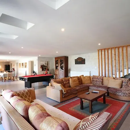 Maison De Montagne Renovee, 12 Pers, Prat De Bouc Prox., 6 Ch, Internet, Terrain, Loisirs Varies - Fr-1-742-63 *